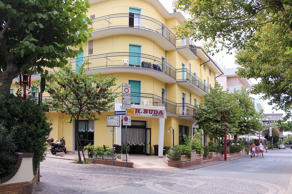 בלריה-איגאה מרינה Hotel Buda מראה חיצוני תמונה