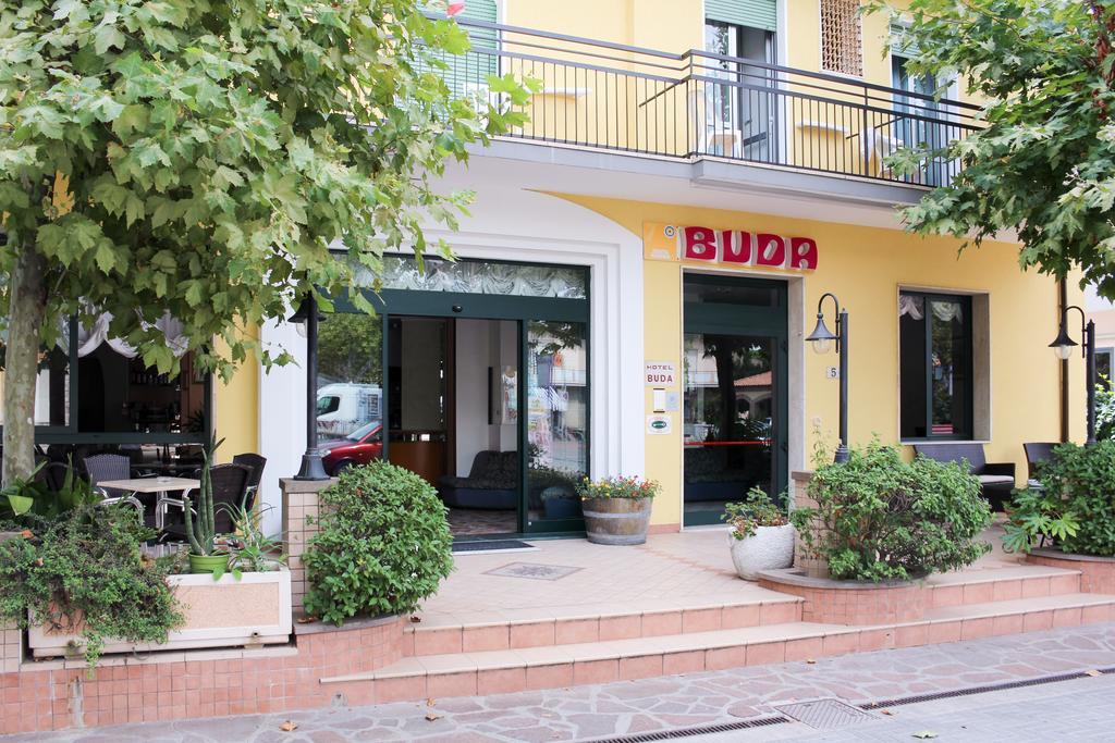 בלריה-איגאה מרינה Hotel Buda מראה חיצוני תמונה